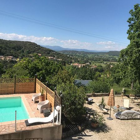 Gîtes Le Mas du Vieux Chêne Salavas Exterior foto